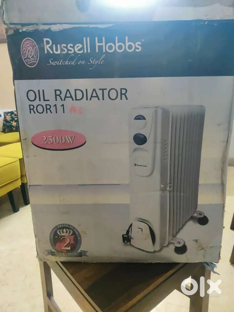 Oil Heater 11 fins Brand - Russel Hobbs