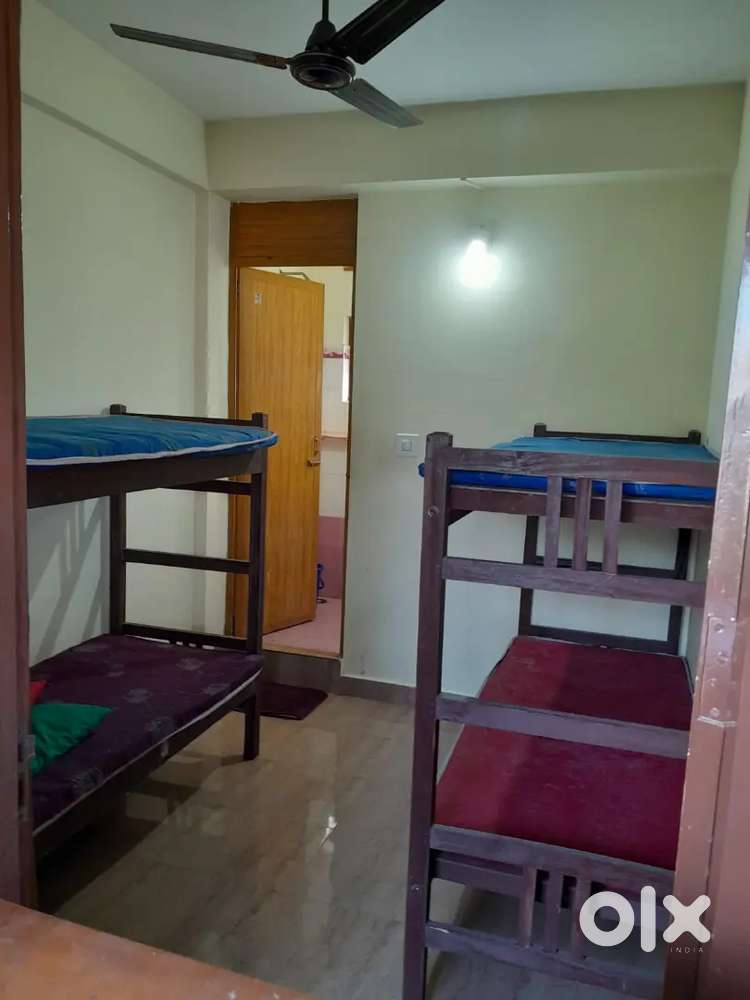 Pg Stay for ladies in Chacka