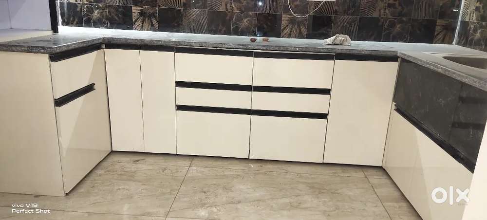 3BHK newly Peer muchalla Adjoining sector 20