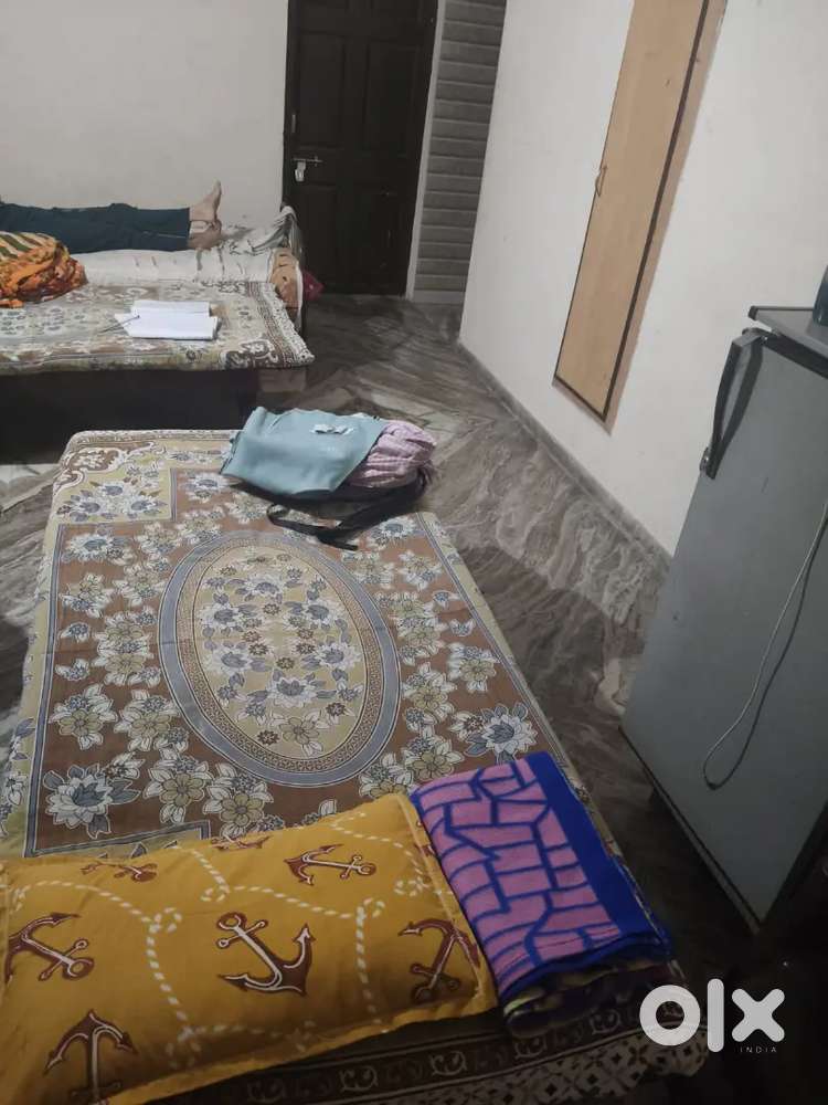 Need a female roommate