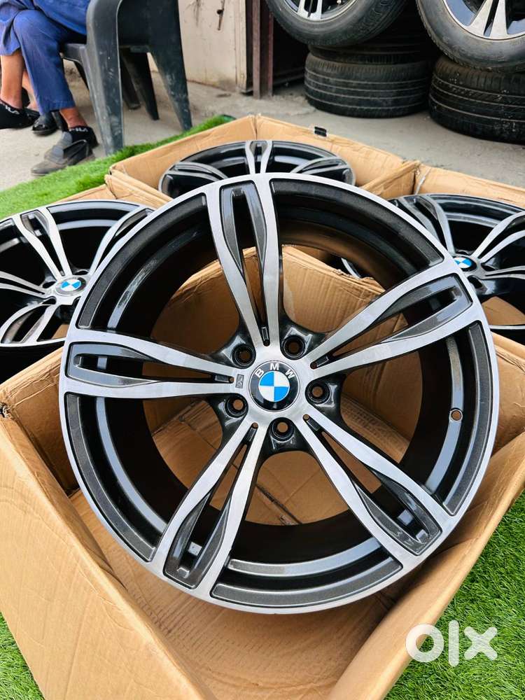 BMW M SPORT ALLOY WHEELS 17 INCHES (120 PCD)