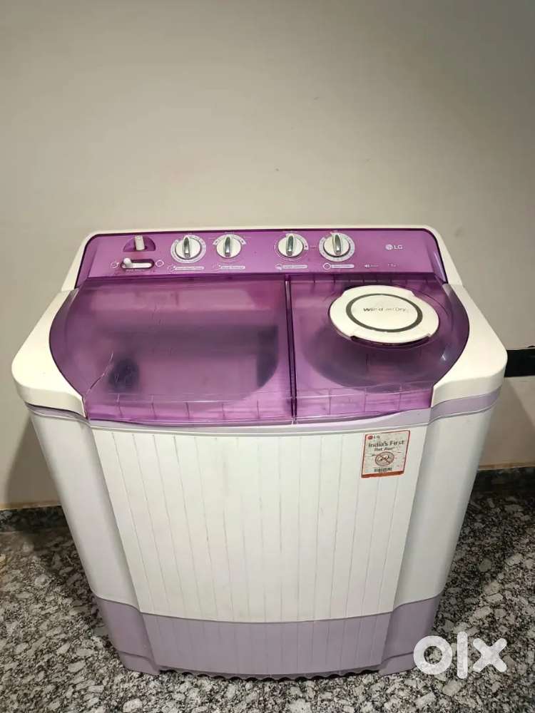 Semi automatic washing machine