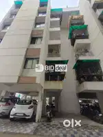 Residential Flat(Makarpura)