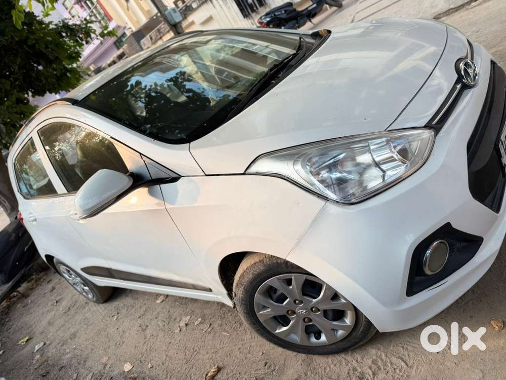 Hyundai Grand i10 2017 Diesel 87000 Km Driven