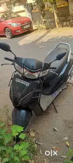 Lady driven vehicle good for learning
