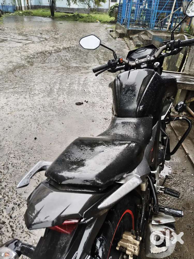 Honda Hornet. Double Disc.