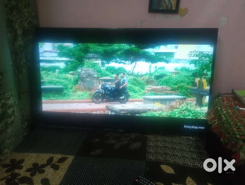 LED 40 inches samsung TV