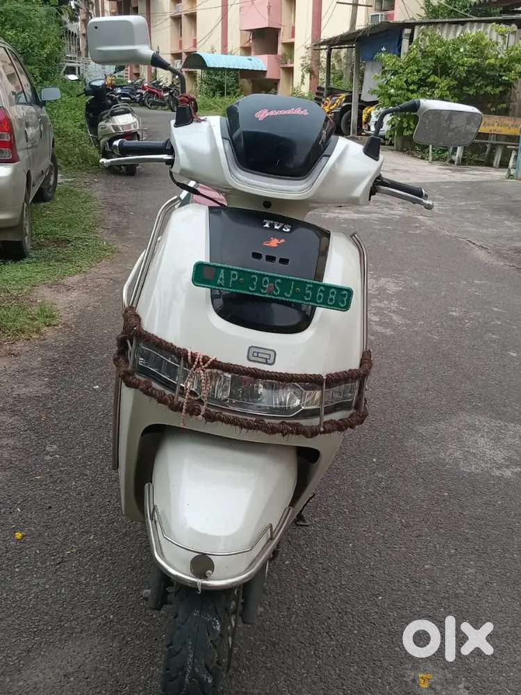 TVS IQUBE FOR SALE
