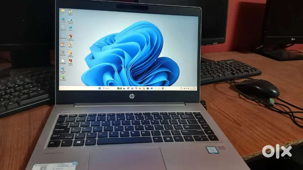 Hp corei5 9th generation laptop ekdam new condition mai