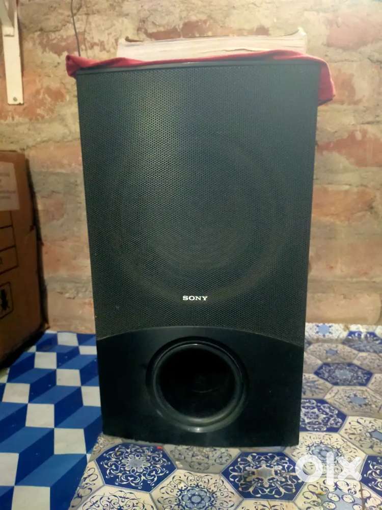 Sony home theater 1000wat new condition smart one teach urgent Sell it