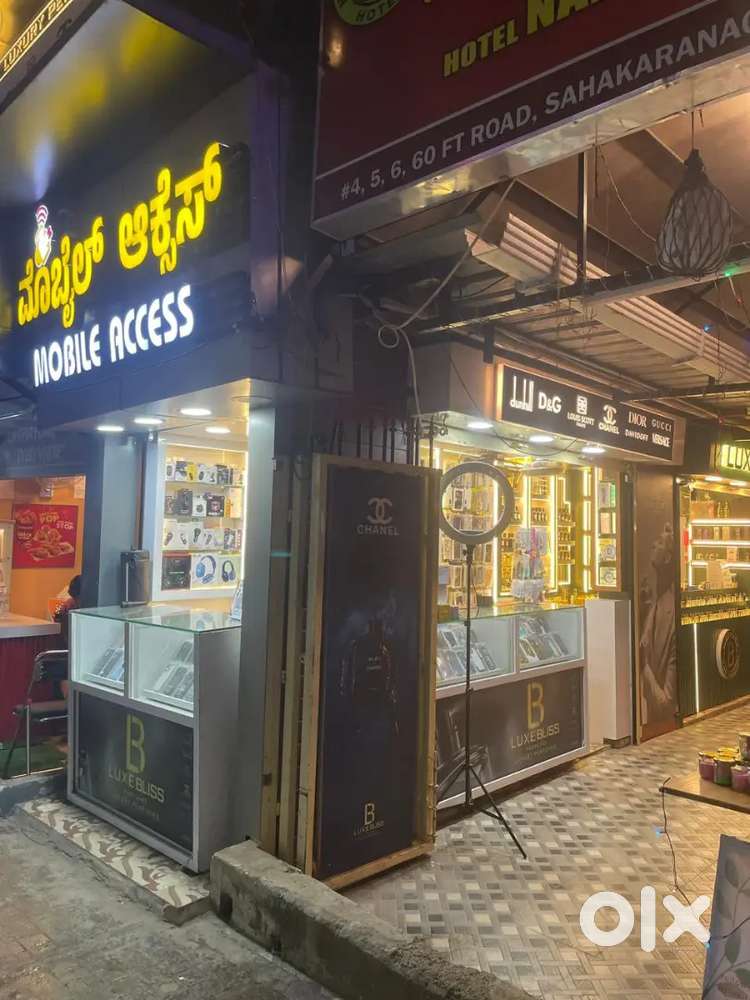 Mobile Shop for sale in Sahakarnagar