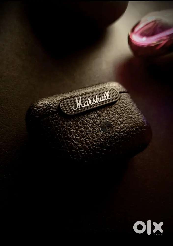 Marshall MOTIF ANC earbuds