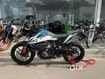 Ktm duke 250 adventure single owner showroom condition