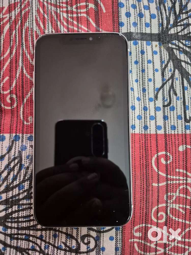 Apple iphone XR 128GB flawless condition