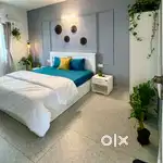 Daily basis, flat or villa