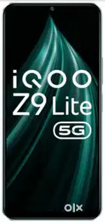 IQOO 5g mobile 4+4gb 128gb 4manth old New cdition  bill box with chrg
