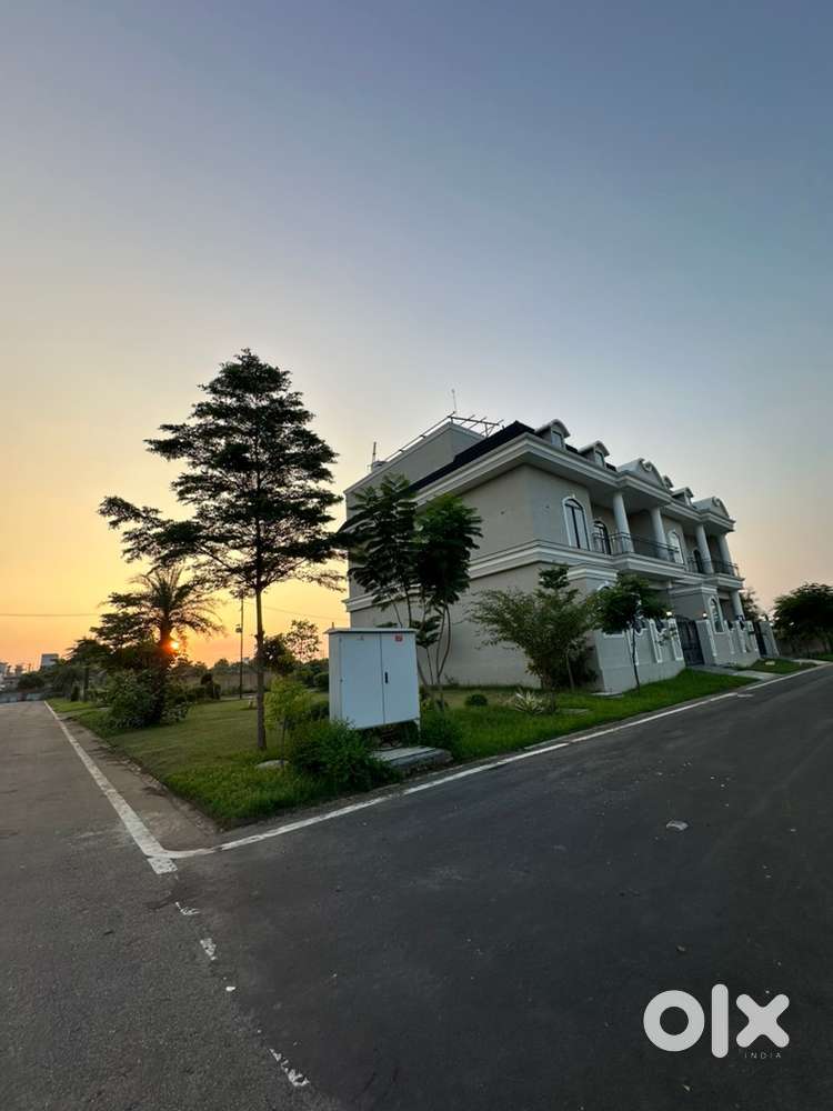 Fully furnished villa for sale