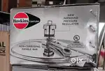 Pressure cooker