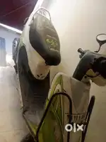 Good condition schooter with self start New battery