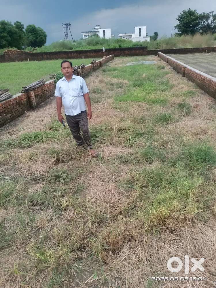 300 गज सस्ता प्लाट आवासीय एवं व्यावसायिक हेतु