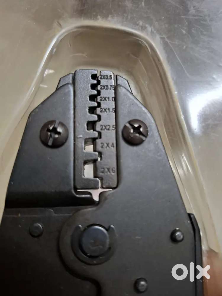 Crimping Pliers & Norbar 200 N·m torque wrench