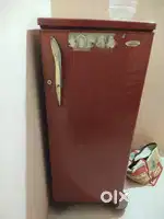 फ्रिज बेचना है