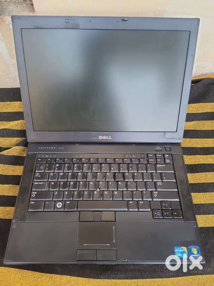 Dell latitude E6410 laptop