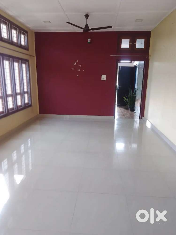 House for rent office employe