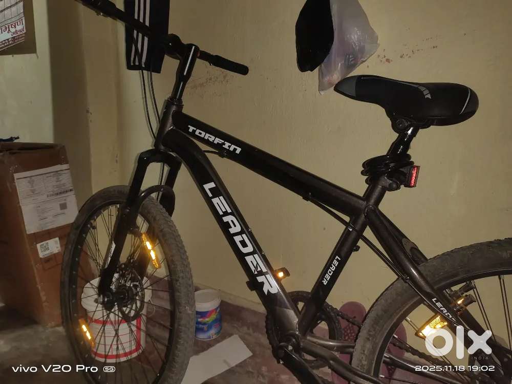 Cycle front suspension  running condition cycle