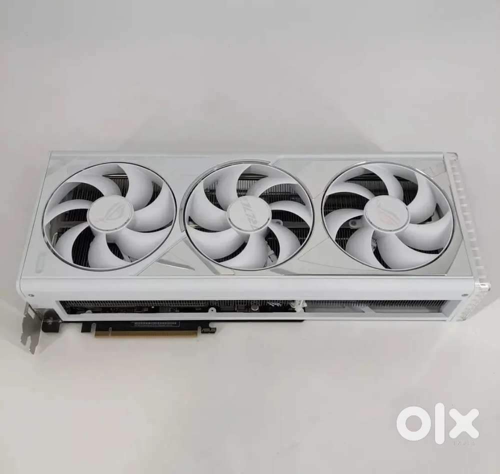 ASUS ROG Strix White OC

GeForce RTX 3090 24GB

GDDR6X Graphics Card
