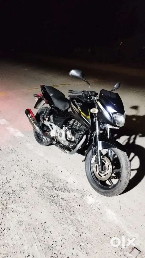Pulsar 180