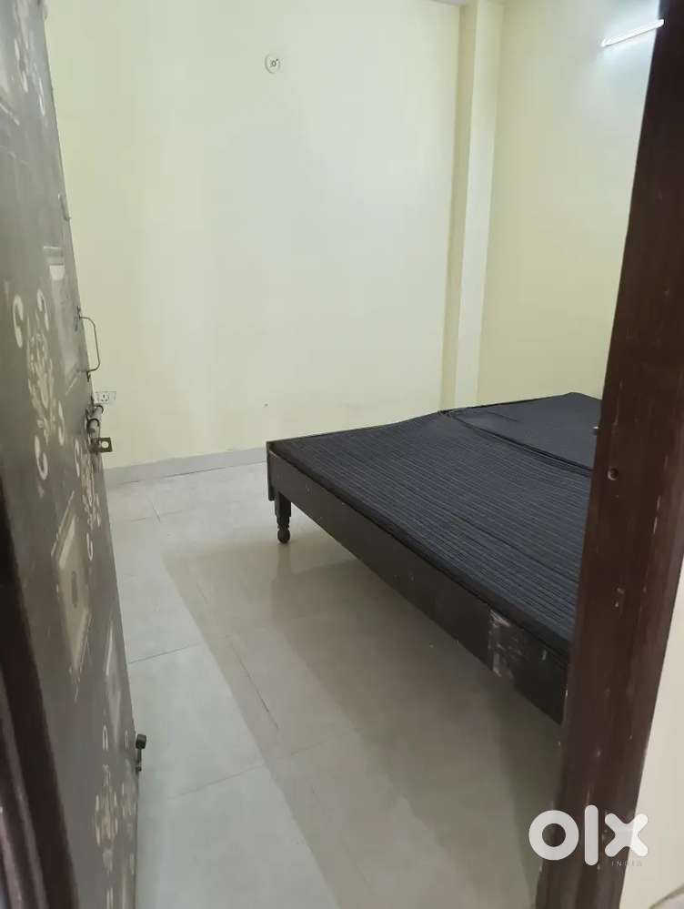 1 BHK Semi furnished independent flat with balcony