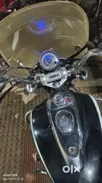 Bajaj Avenger 220