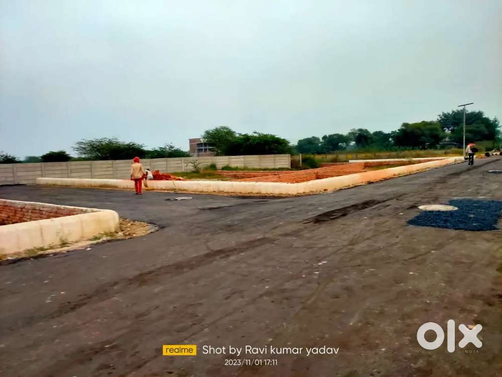 नए वर्ष पर प्लॉट बुक करने पर 15 लाख वाली अप्रूव्ड जमीन 13 लाख में