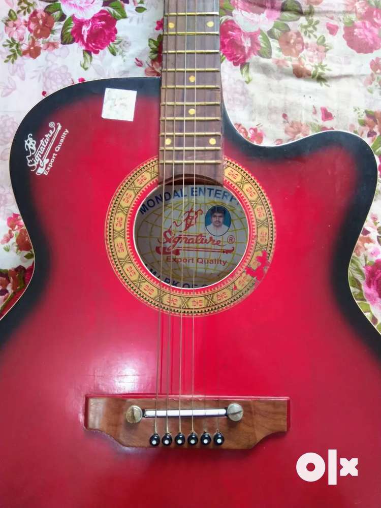Signature Semi-acoustic Guitar