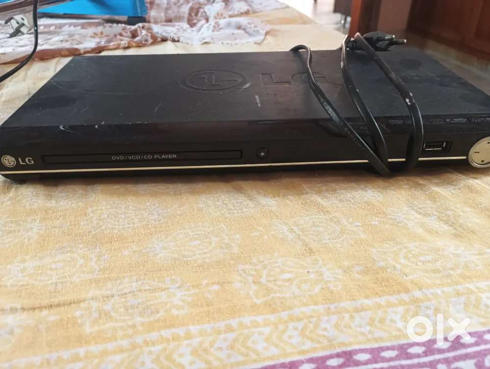 LG DVD PLAYER+INTEX WOOFER