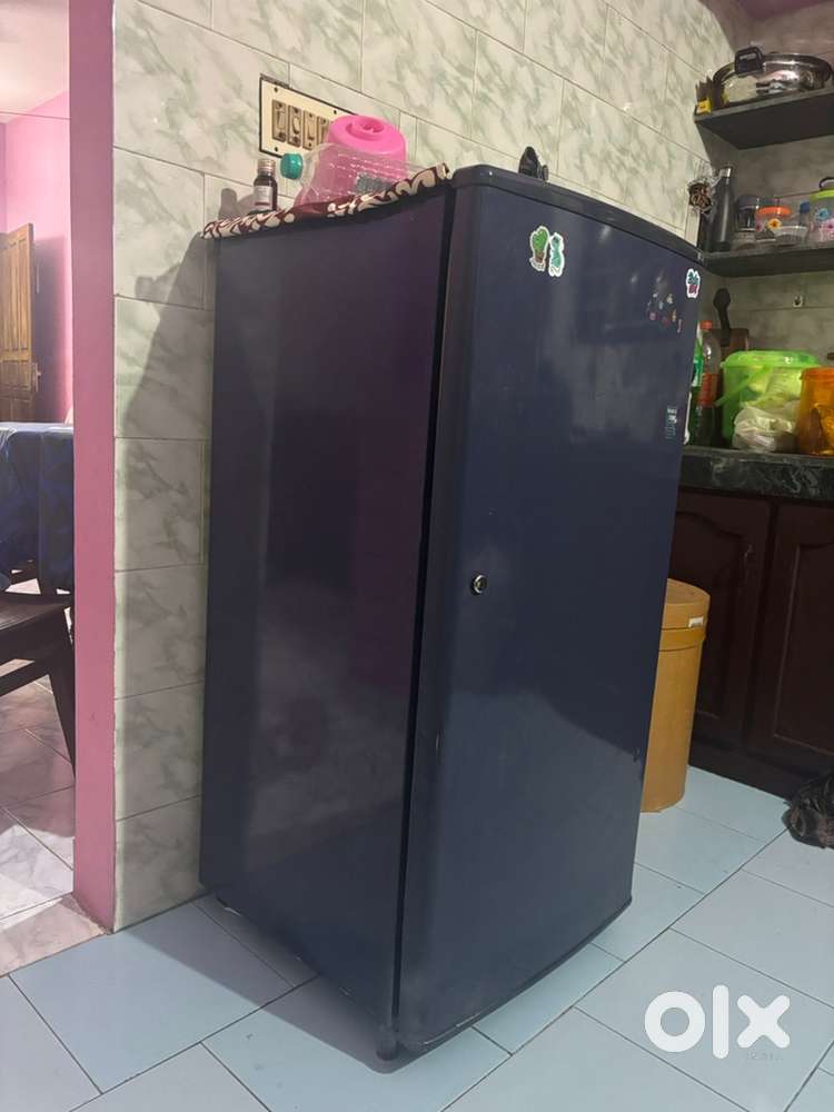 Fridge & Washing Machine