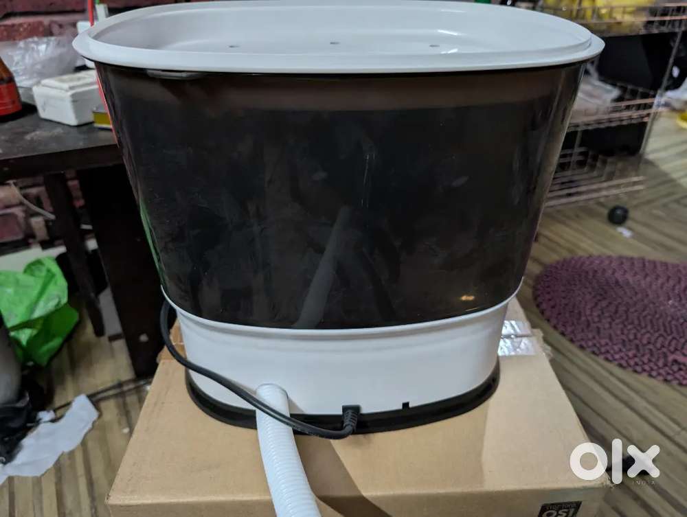 Butterfly fruit and vegetable cleaner