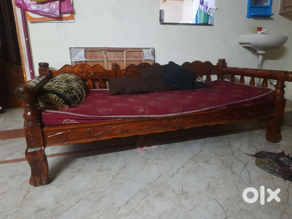 Wood Divaan and wood daining table Housing Board colony kadapa