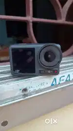 Dji Action 4 ( Adventure Combo )