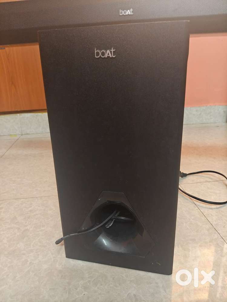 Boat Aavante Sound Bar with Subwoofer and remote