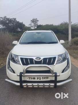 Mahindra XUV500 2.2 W10, 2017, Diesel