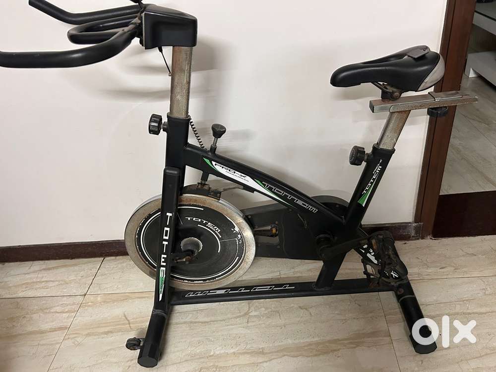 Gym exercise cycle
