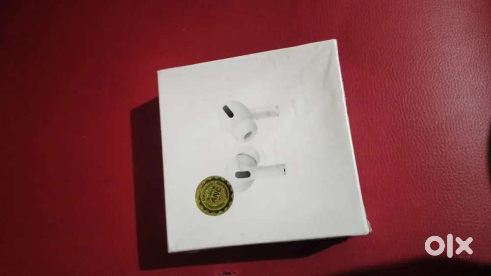 BRAND NEW TWS AIRPODS