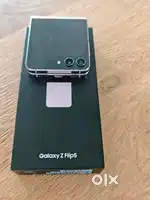 Samsung z flip 5 RAM 8 ROM 256GB  mobile with full kit for sale