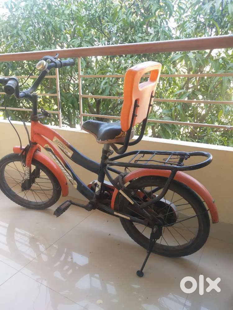 Stunt brand cycle for 5 to 8 year kids