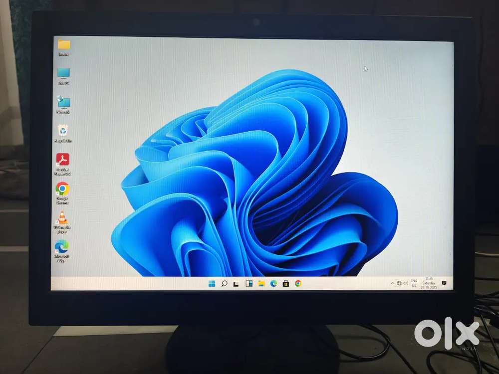 Lenovo ideacentre all in one pc 8 gb ram 256 gb SSD for sell