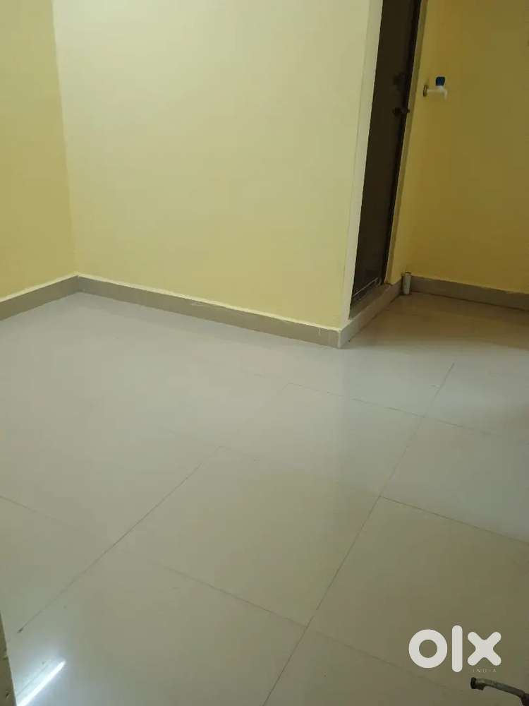 1 BHK house for rent/lease in west facing plot