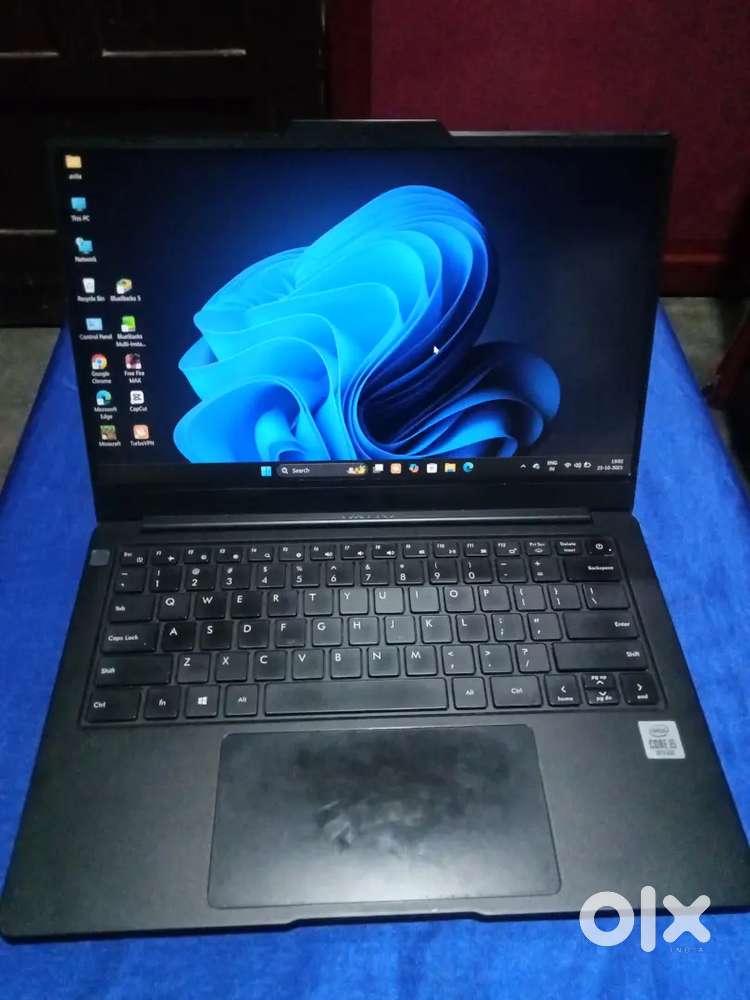 Good quality laptop ( AVITA )  8gb Ram ,  512gb ssd