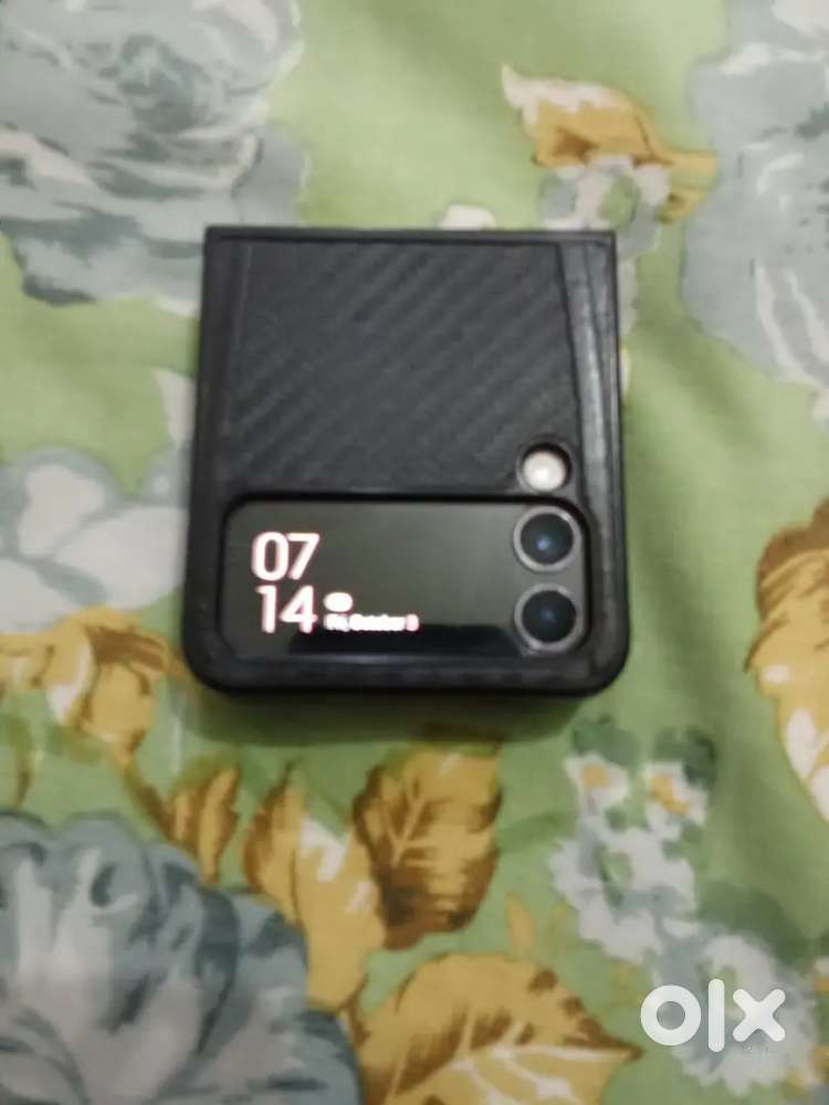 Filp4 new phone